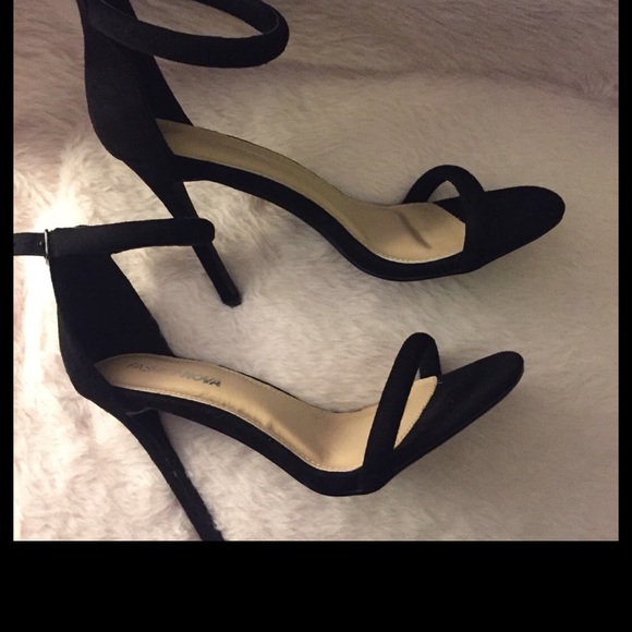 Fashion nova heels - Picture 3 of 7